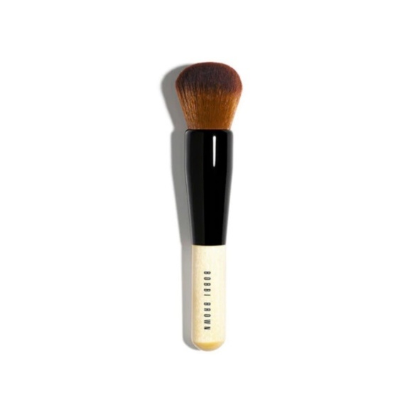 Bobbi Brown Other - BOBBI BROWN FULL COVERAGE FACE BRUSH NWT $45